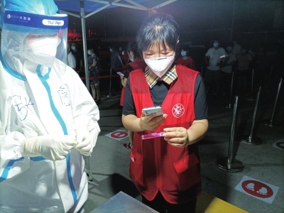 郑州无眠，全民连夜进行核酸检测