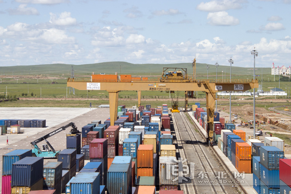 中欧铁路“东部通道”增至三条 助力国内国际贸易双循环