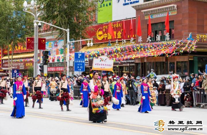 迪庆代表团参加康巴艺术节巡演