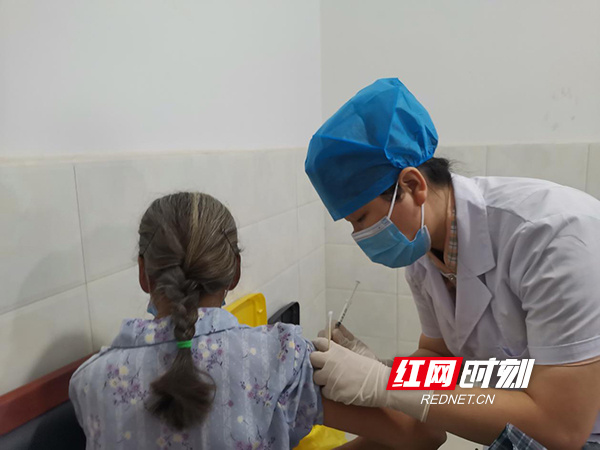 衡南县：乐为群众办实事 接种疫苗出新招