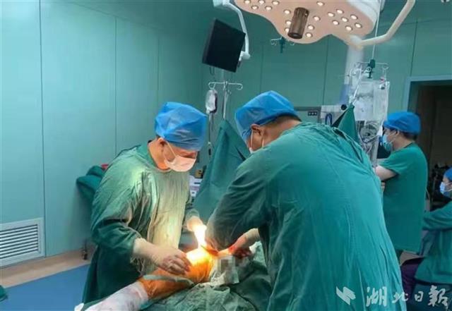 蔡甸协和江北医院为高龄股骨颈骨骨折患者开通绿色通道