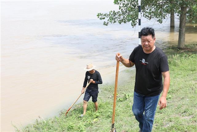 汉江中下游皇庄至汉川持续超警戒水位