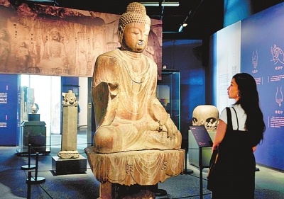 龙门石窟文物上海首展 千年馆藏与当代艺术展开时空对话