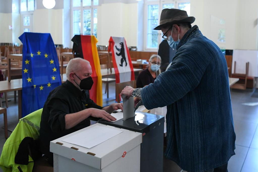 全球连线 | 德国大选投票开启 三大热点引关注