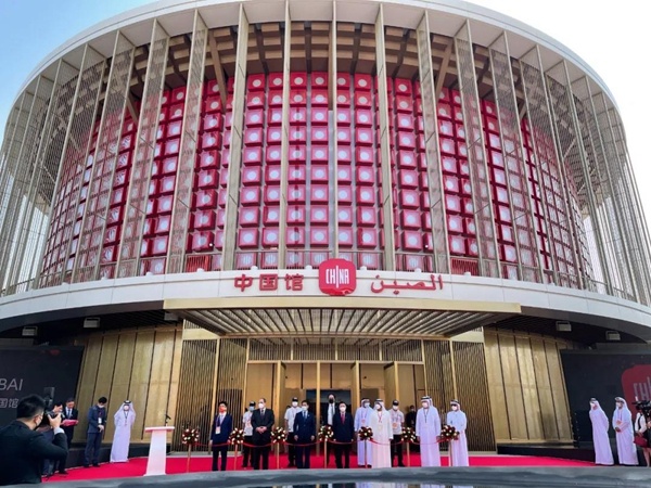 迪拜世博会上，中国馆为什么“亮”了？