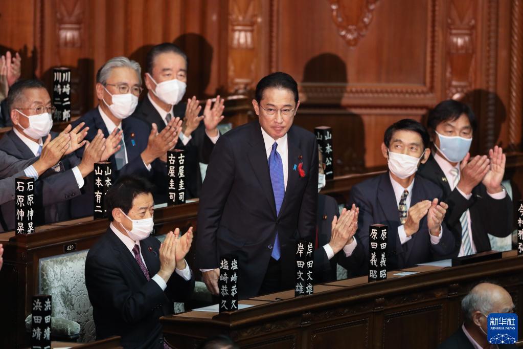 日本：受制派阀政治　岸田恐难“出新”