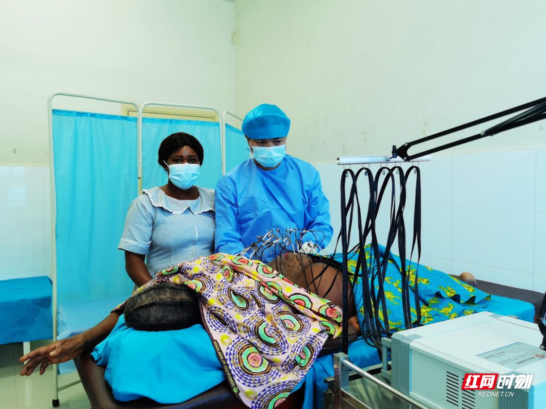 “神奇的中国医术”在非洲显奇效