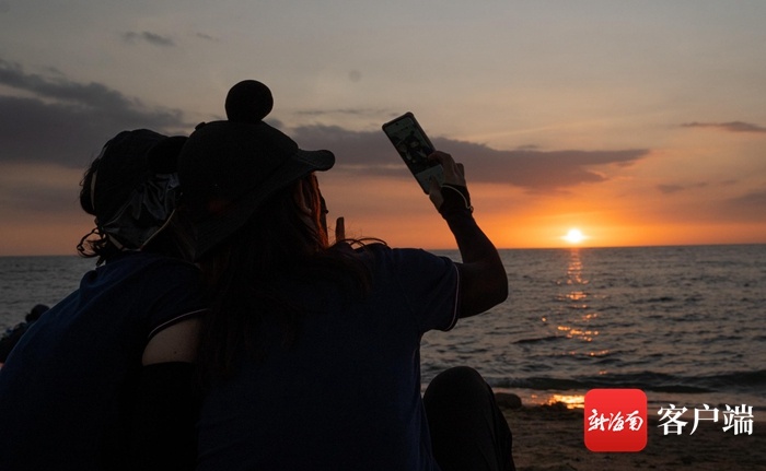 美不胜收！一组图带你邂逅乐东龙沐湾“最美落日海滩”