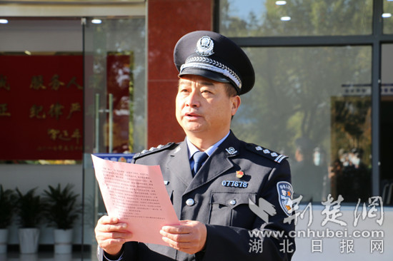 团风县首个综合警务站“亮相”，人员密集场所警力5分钟抵达