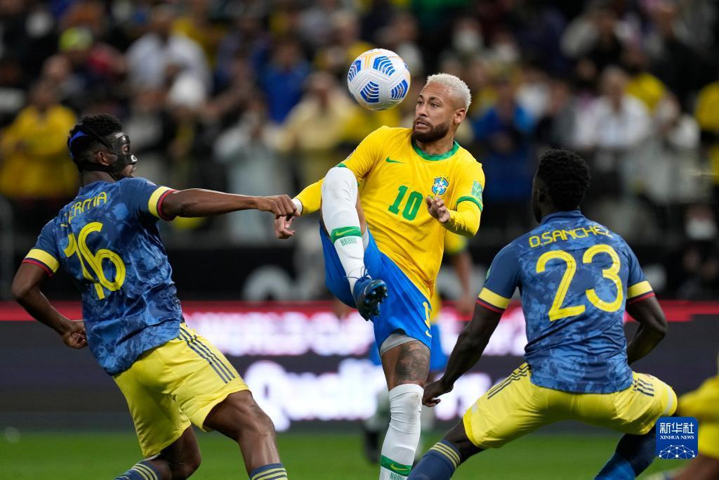 世预赛：巴西胜哥伦比亚