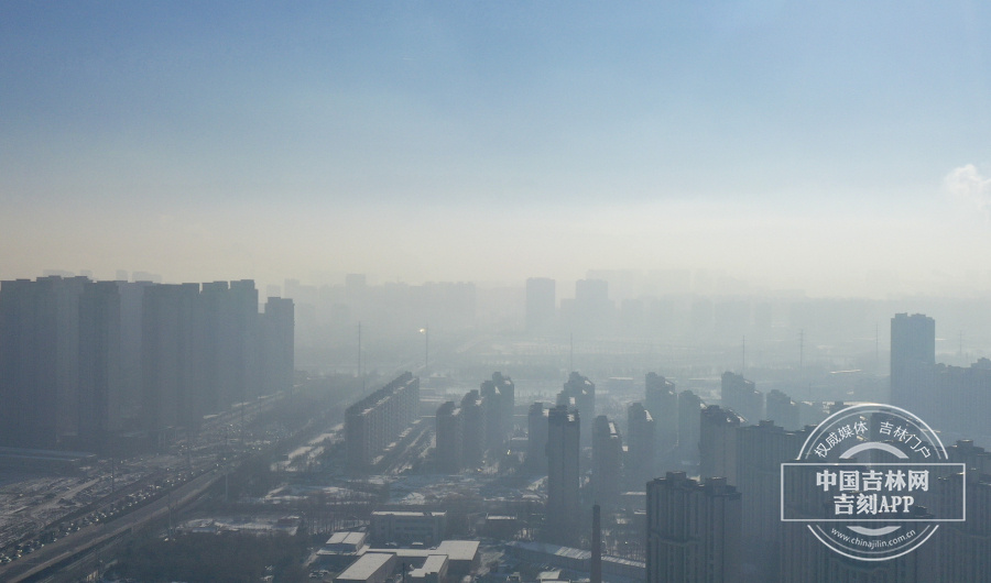吉镜头丨吉林省发布大雾蓝色预警信号 松原北部、长春大部有雾