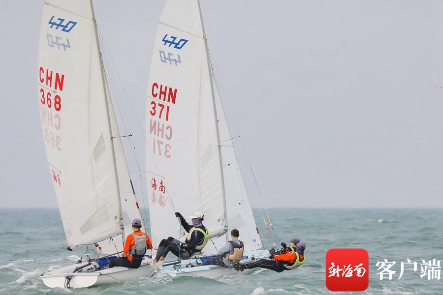 2021年海南省帆船帆板锦标赛临高扬帆 100余名选手同场竞技