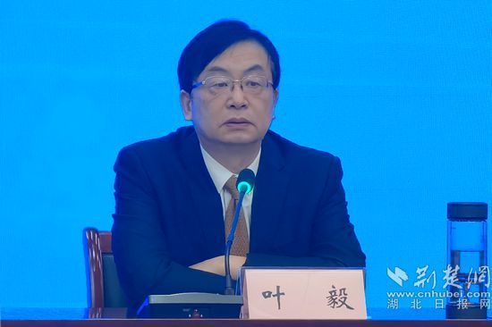 咸宁市民政局党组成员、副局长叶毅：10个月为困难群众发放了4.25亿元补助
