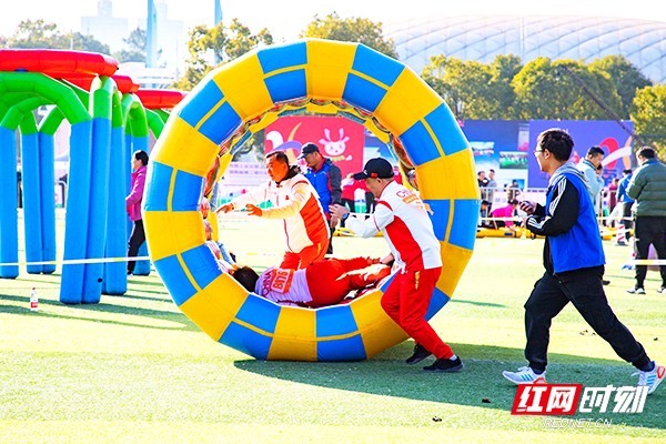 “我要上全运”湖南省第二届社区趣味运动会总决赛在长沙举行