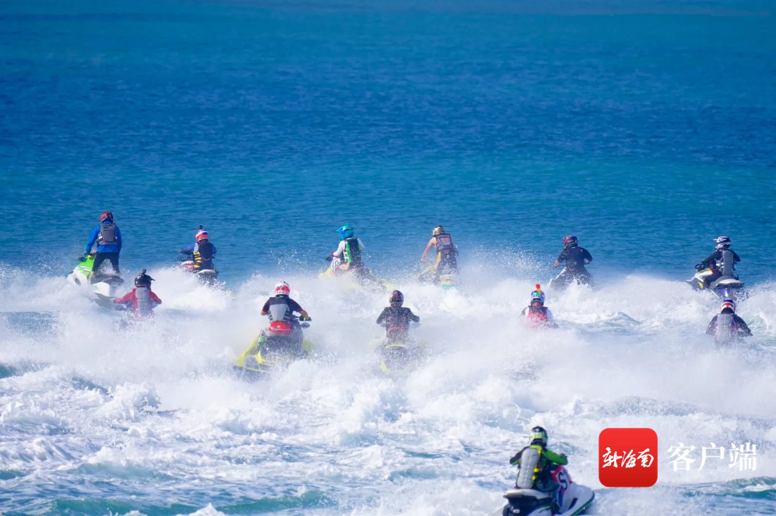 2021中国摩托艇公开赛18日万宁神州半岛开赛