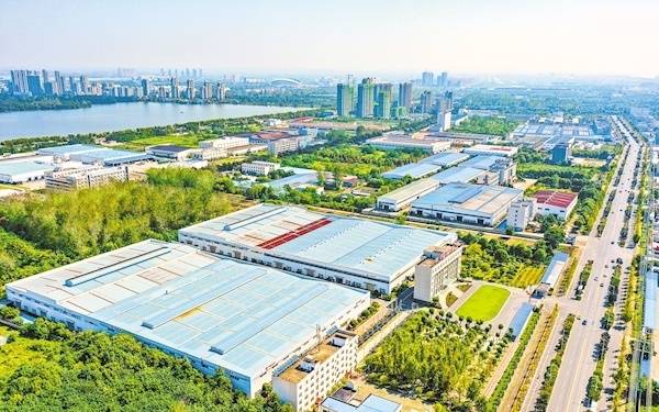 黄冈“五提”行动兴工业强产业—— 为现代化区域性中心城市铸“钢筋铁骨”