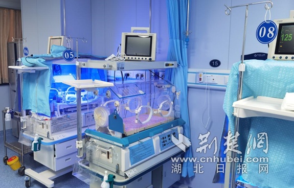 湖北省第三人民医院新生儿科开设日间光疗病房 黄疸患儿不再需要留院过夜