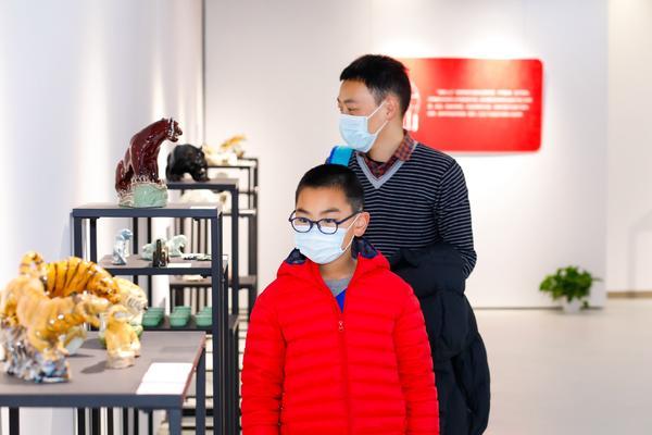 “虎虎生风——第七届中国历代陶瓷生肖主题系列展”在上海开展