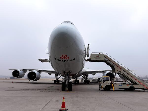 为北京冬奥会助力 郑州机场已成功运送60多件40余吨物资