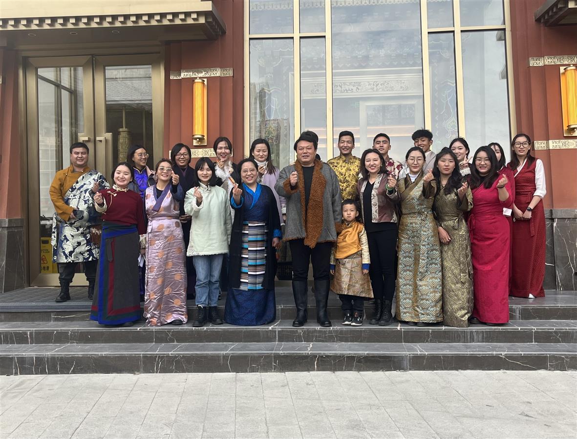 “像在家一样温暖”—— 30余名西藏同胞在汉喜迎藏历新年