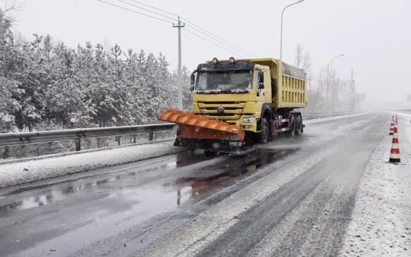 吉林省高速公路累计除雪量94.14万立方米