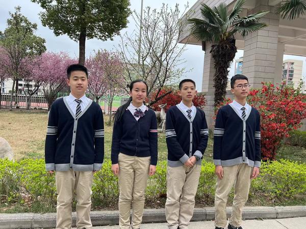 祖国与“花朵”的双向奔赴 郑州中学4名学生考入西安交大少年班