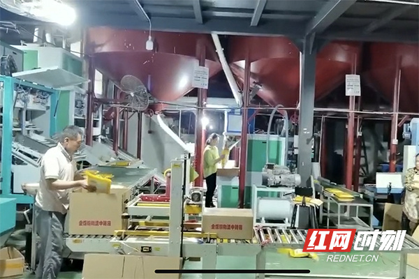 株洲天元区粮食企业48小时备足200吨大米支援上海物资供应
