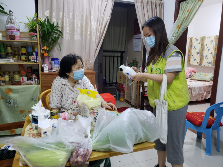 广州白云24小时“红棉热线”：防疫期间持续护航老弱幼等群体