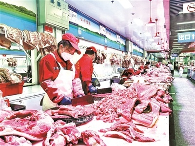 北京新发地市场量足价稳 23日蔬菜上市量1.94万吨