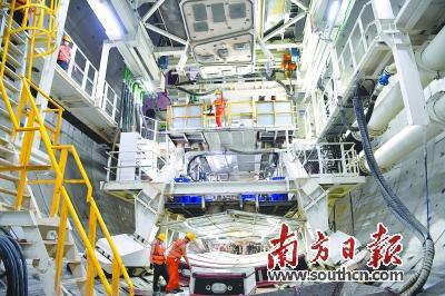 广湛高铁湛江湾海底隧道工程开启掘进攻坚阶段