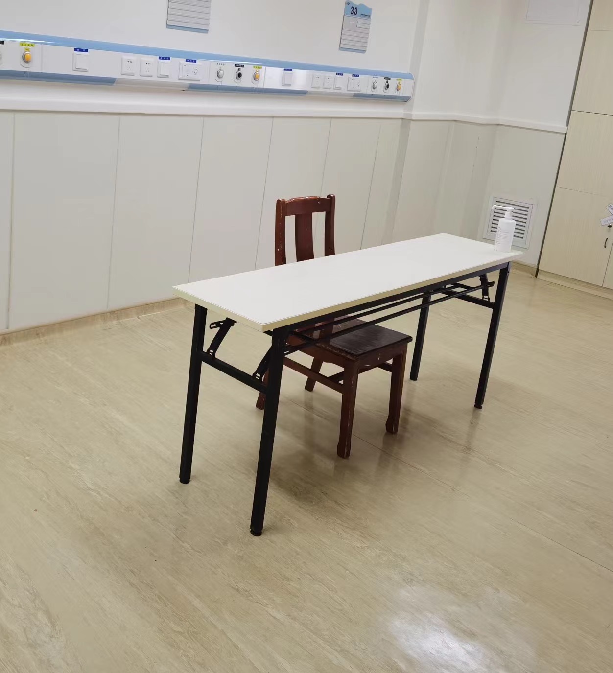 有备无患 广州市八院隔离病区打造“特殊考场”