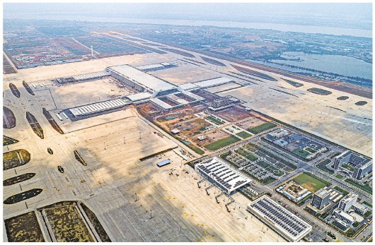 我国首个专业货运机场鄂州花湖机场即将投用