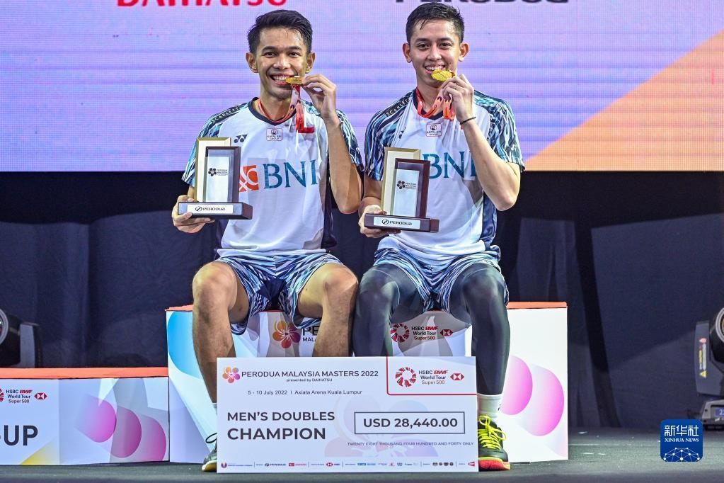 羽毛球——马来西亚大师赛：阿尔弗兰/阿迪安托男双夺冠