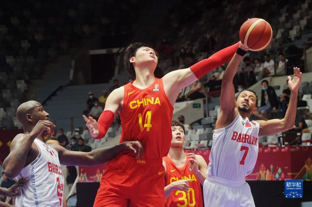 篮球——亚洲杯小组赛：中国胜巴林