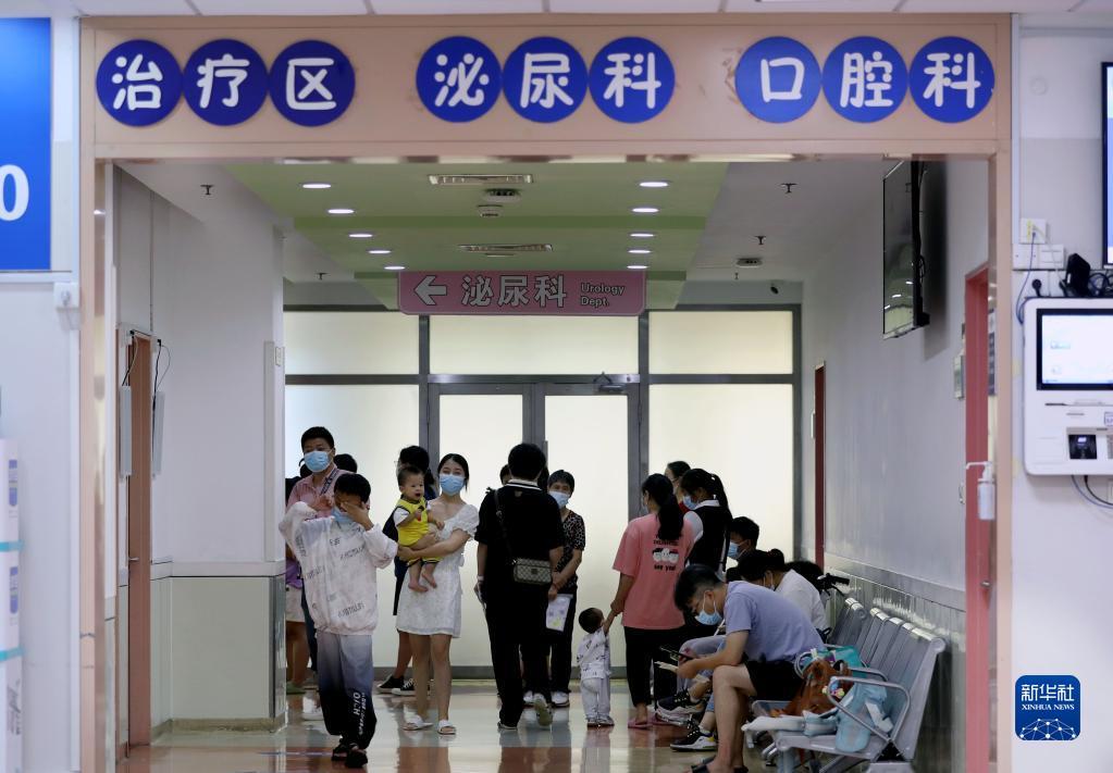 上海：儿竞博APP科医院开设夜门诊(图1)