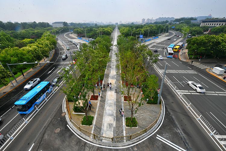 北京南中轴线御道景观提升（东城段）向市民开放