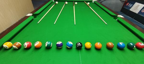 决赛五战全胜击退希金斯曾遭停赛的他凭什么接班丁俊晖(图1)