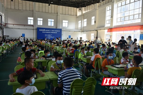 2022年湖南省青少年国际象棋比赛开赛 1268名选手对垒