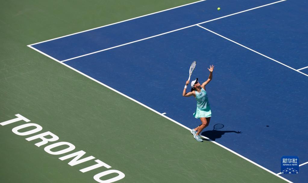 网球——加拿大国家银行公开赛：斯维亚特克晋级
