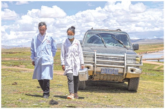 “80后”藏医扎根海拔4700米偏远乡镇从医二十载