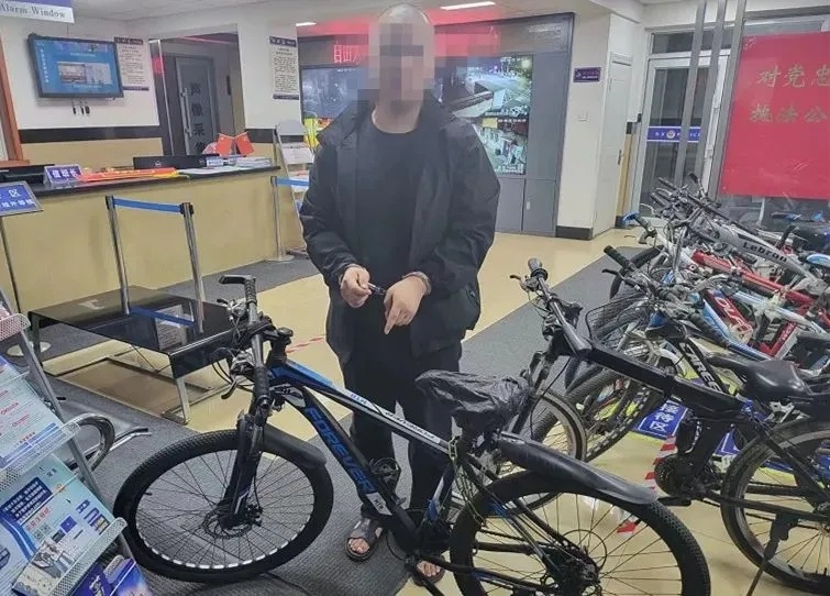 长春男子连偷12台自行车被抓获归案！