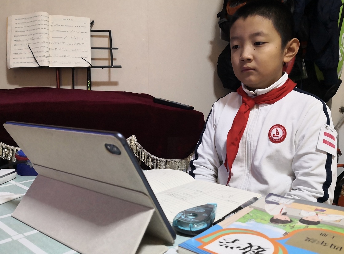 北京居家上网课的孩子们都还好吗？