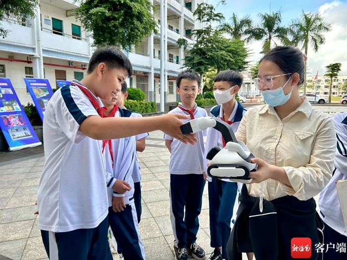 海南：澄迈中小学人工智能科技志愿服务活动启动