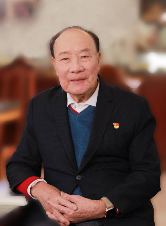 广州市原市长黎子流12月25日在广州逝世