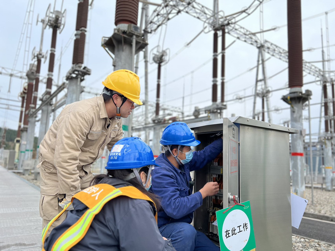 四川电网两座500千伏变电站完成主变增容扩建