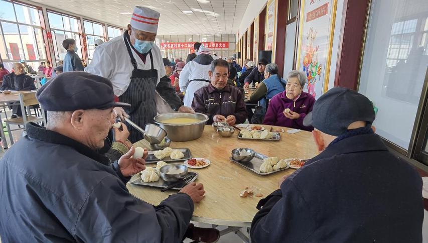花1块钱就能吃顿早餐！北京大兴采育养老驿站为70岁以上老人提供便利