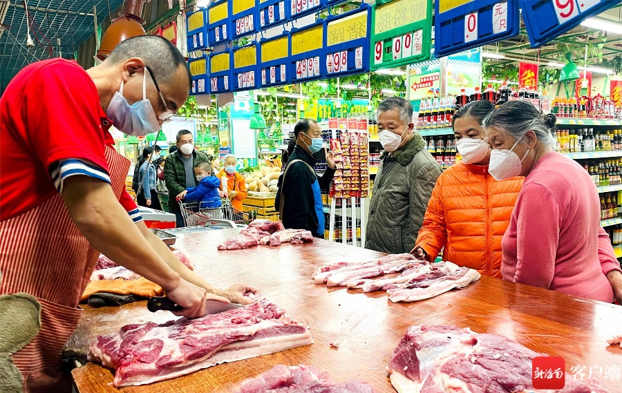 临高春节前投放平价惠民猪肉 让市民群众吃上平价放心肉