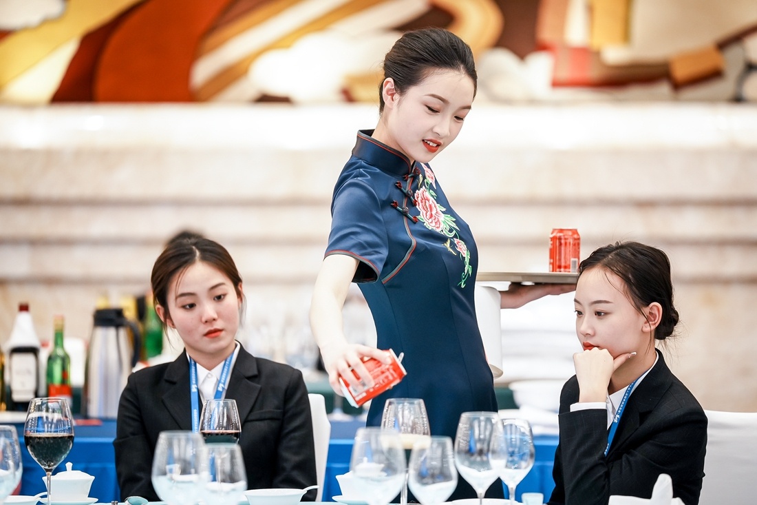 全国星级饭店从业人员服务技能大比拼 四川选手取得历史最佳成绩