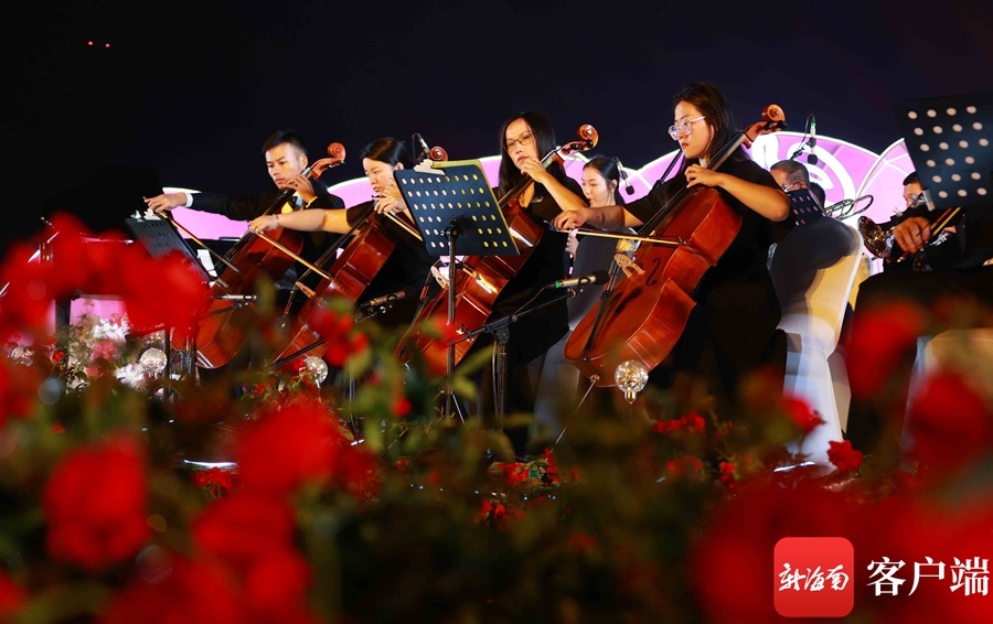 国际范儿！三亚举办2023国际玫瑰文化节开幕式晚会
