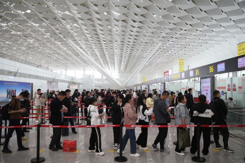 郑州机场“五一”假期客运量近40万人次，超2019年同期水平